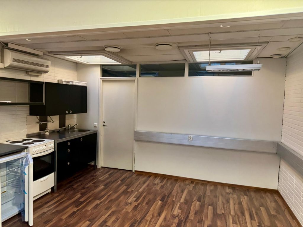 WhatsApp Image 2025-04-28 at 10.43.26 (1)